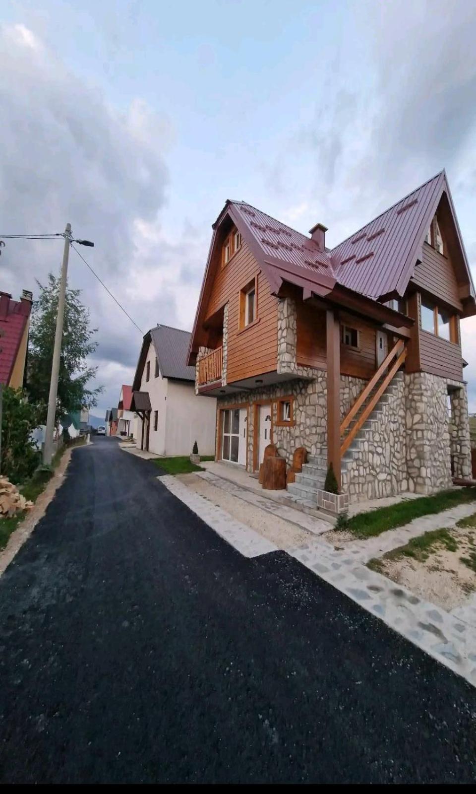 Nikolina Apartments Жабляк Экстерьер фото
